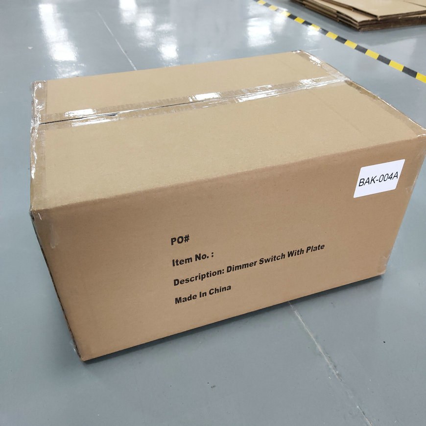 Dimmer switch retail packaging